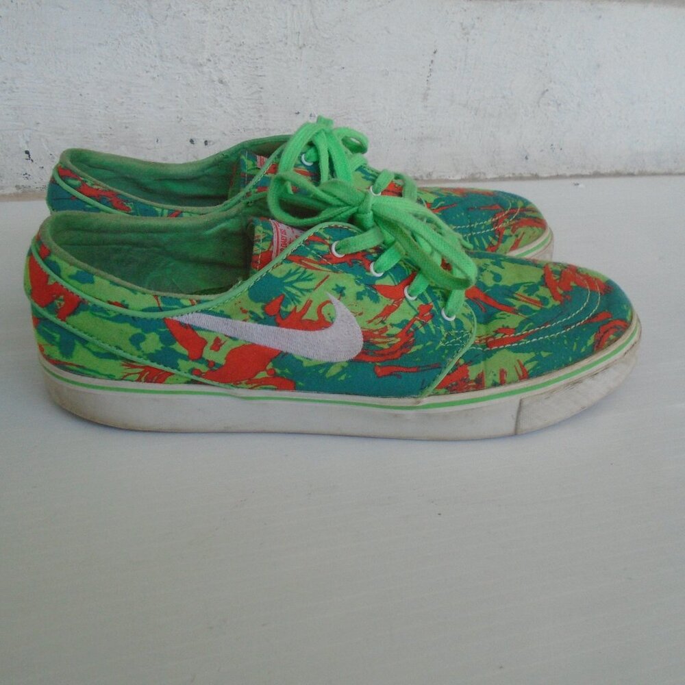 Nike SB Zoom Stefan Janoski Tropical Canvas Skate Shoes Mens Size 10 Camo Green
